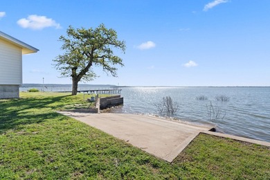 Stunning Lake Buchanan Waterfront Haven. Wide open views of Lake - photo 21
