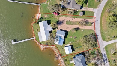 Stunning Lake Buchanan Waterfront Haven. Wide open views of Lake - photo 33