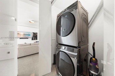 Welcome to this spectacular PH 4104 at the prestigious ICON - photo 59