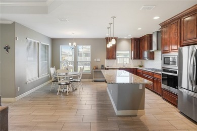 Welcome to 7618 Dove Hollow Drive. This gorgeous 3 bedroom 2 - photo 12