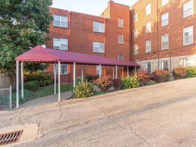 This 25,000+ SF building located on a main arterial in South St - photo 5