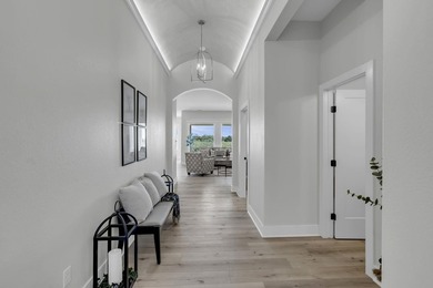 Seller will pay the first two years of HOA dues! This stunning - photo 5