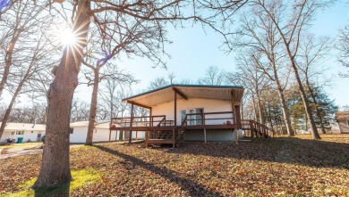 Lake Home For Sale in Cuba, Missouri