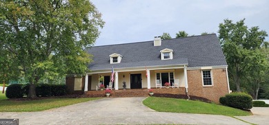 (private lake, pond, coastal) Home For Sale in Fayetteville Georgia