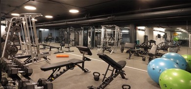 Welcome To Winton Place On Lakewood's Gold Coast! Experience The - photo 17