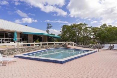 Welcome to Riverbend where owners enjoy golf, pickleball, tennis - photo 30