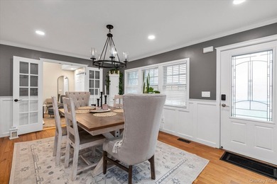 Lindenhurst Village 4-bedroom 1 bath cape, redone dining room - photo 4