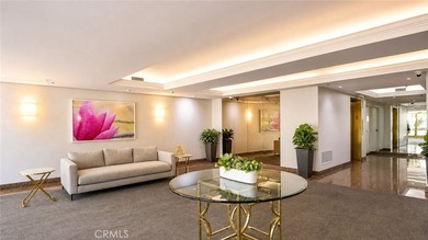 Welcome to The Hamptons of Beverly Hills, an exclusive - photo 17