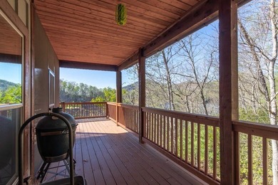 Nestled on a private cove of pristine Bear Creek Lake in the - photo 28