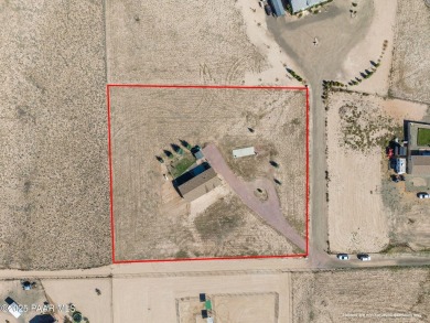 Welcome to your own slice of Arizona paradise! Located in the