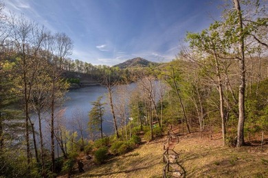 Nestled on a private cove of pristine Bear Creek Lake in the - photo 38