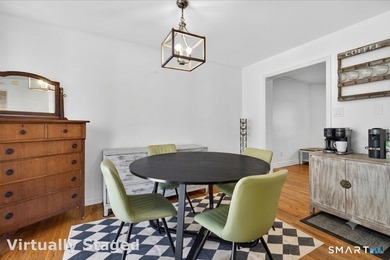 Welcome to 220 Castle Avenue in Fairfield, a beautiful end unit - photo 5