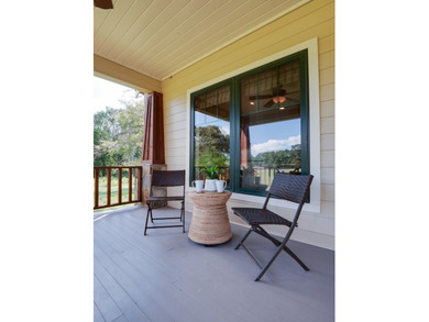 Additional listing photo 4