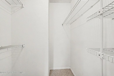 Spacious 3-bedroom, 3-bath townhome offering a multi-level floor - photo 12