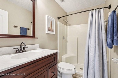Spacious 3-bedroom, 3-bath townhome offering a multi-level floor - photo 13