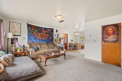 Prime Location & Immediate Income! This desirable 3-bedroom, 1 - photo 5