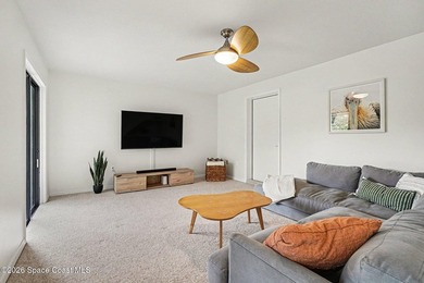 Spacious 3-bedroom, 3-bath townhome offering a multi-level floor - photo 15