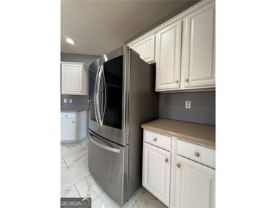 Nestled in the highly sought-after Mirror Lake Southwoods - photo 22