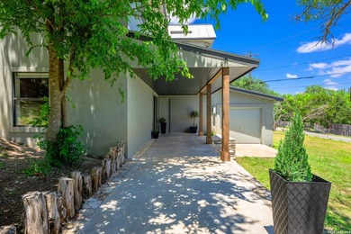 Three bedroom, two bath home nestled on a spacious lot just - photo 22