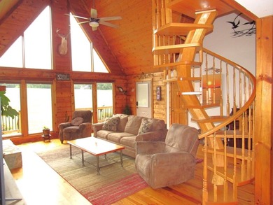 Beautiful traditional log-style home offering 2,700+ sqft on 2 - photo 7