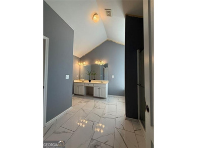 Nestled in the highly sought-after Mirror Lake Southwoods - photo 41