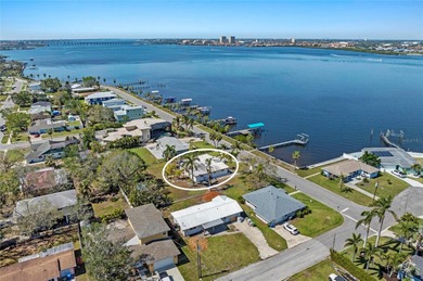 Manatee River Home For Sale in Bradenton Florida