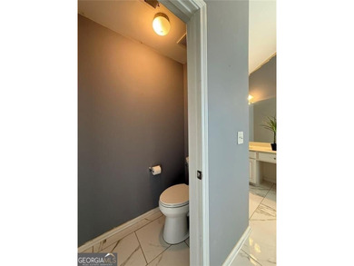 Nestled in the highly sought-after Mirror Lake Southwoods - photo 44