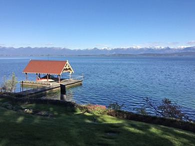 Since the 1940s, passing boaters have enjoyed this picturesque - photo 3