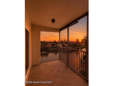 Take in breathtaking western sunset views from this updated3/2 - photo 1
