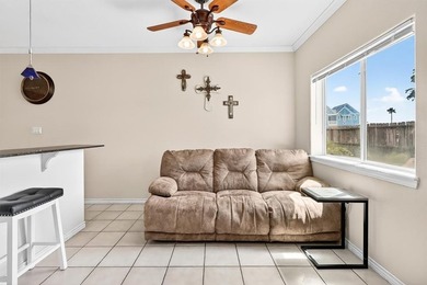 North Padre Island 2-bed, 2.5-bath, 1-car garage, two-story - photo 14