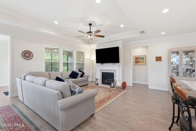 Built in 2021, this beautifully designed one-story home in Sun - photo 16