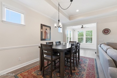 Built in 2021, this beautifully designed one-story home in Sun - photo 19