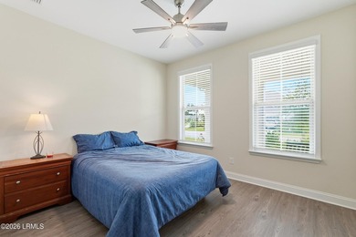 Built in 2021, this beautifully designed one-story home in Sun - photo 26