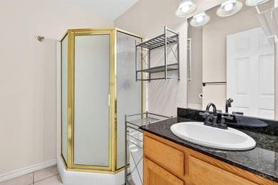 North Padre Island 2-bed, 2.5-bath, 1-car garage, two-story - photo 27