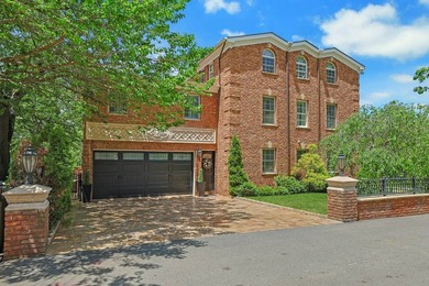 Exclusive Newly Listed Spectacular Hudson River Views: Spacious - photo 39