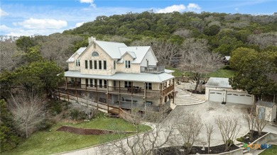 Step into a world of elegance and seclusion with this luxurious - photo 45