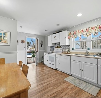 Welcome to your next opportunity in Aquebogue! Nestled on a - photo 7