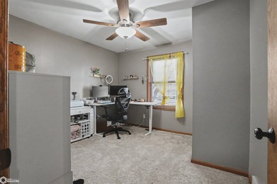 Welcome to this well-maintained and move-in ready 3-bedroom - photo 12