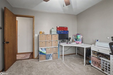 Welcome to this well-maintained and move-in ready 3-bedroom - photo 13
