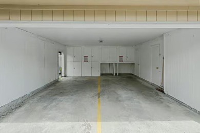 Welcome to Lakewood Village! This charming end-unit condo offers - photo 19