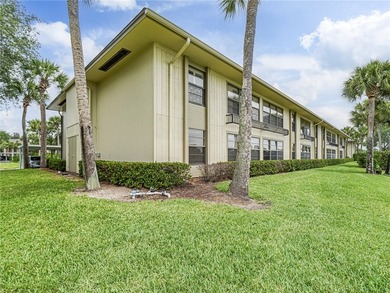 Enjoy stunning lake and golf course views in this 1,188 sq ft - photo 31