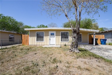 Just renovated!! Added another bedroom and large bathroom - photo 1