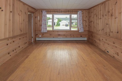 Spacious and well laid out ranch style home in exceptional - photo 8