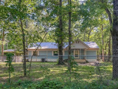 Lake Sam Rayburn  Home Sale Pending in Huntington Texas