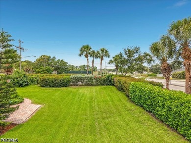 Move-in-ready 3+ den bedroom, 2.5 bath home offers a spacious - photo 33
