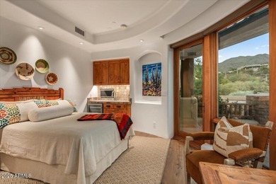 Stunning Southwest-Style Retreat in Desert Mountain with GOLF