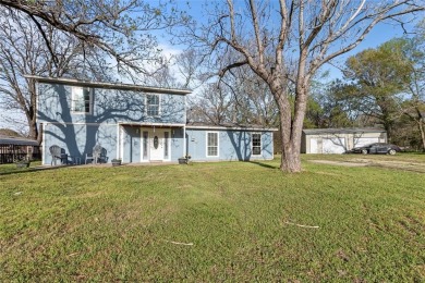 Lake Home For Sale in Payne Springs, Texas