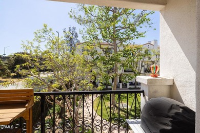 Motivated Seller! Stunning downtown Ventura Condo offering prime - photo 12