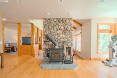 Open Houses Saturday 2-4pm and Sunday 11=1pm Ultimate privacy - photo 13