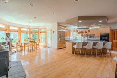 Open Houses Saturday 2-4pm and Sunday 11=1pm Ultimate privacy - photo 15